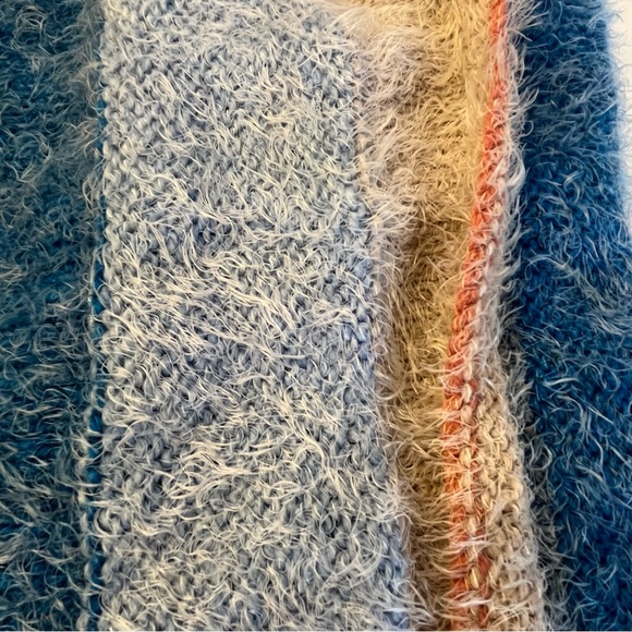 Womens Scarf Chunky Knit Multicolor Stripe Colorblock Fuzzy Rectangular Scarf - Picture 9 of 11